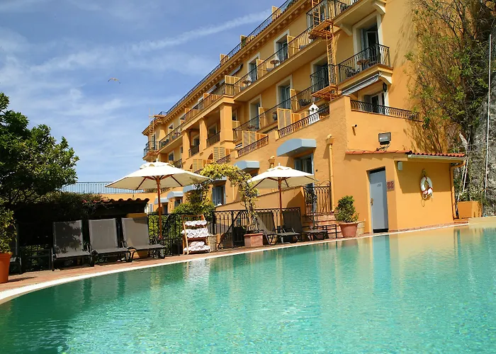 Hotel La Perouse Nice Baie Des Anges
